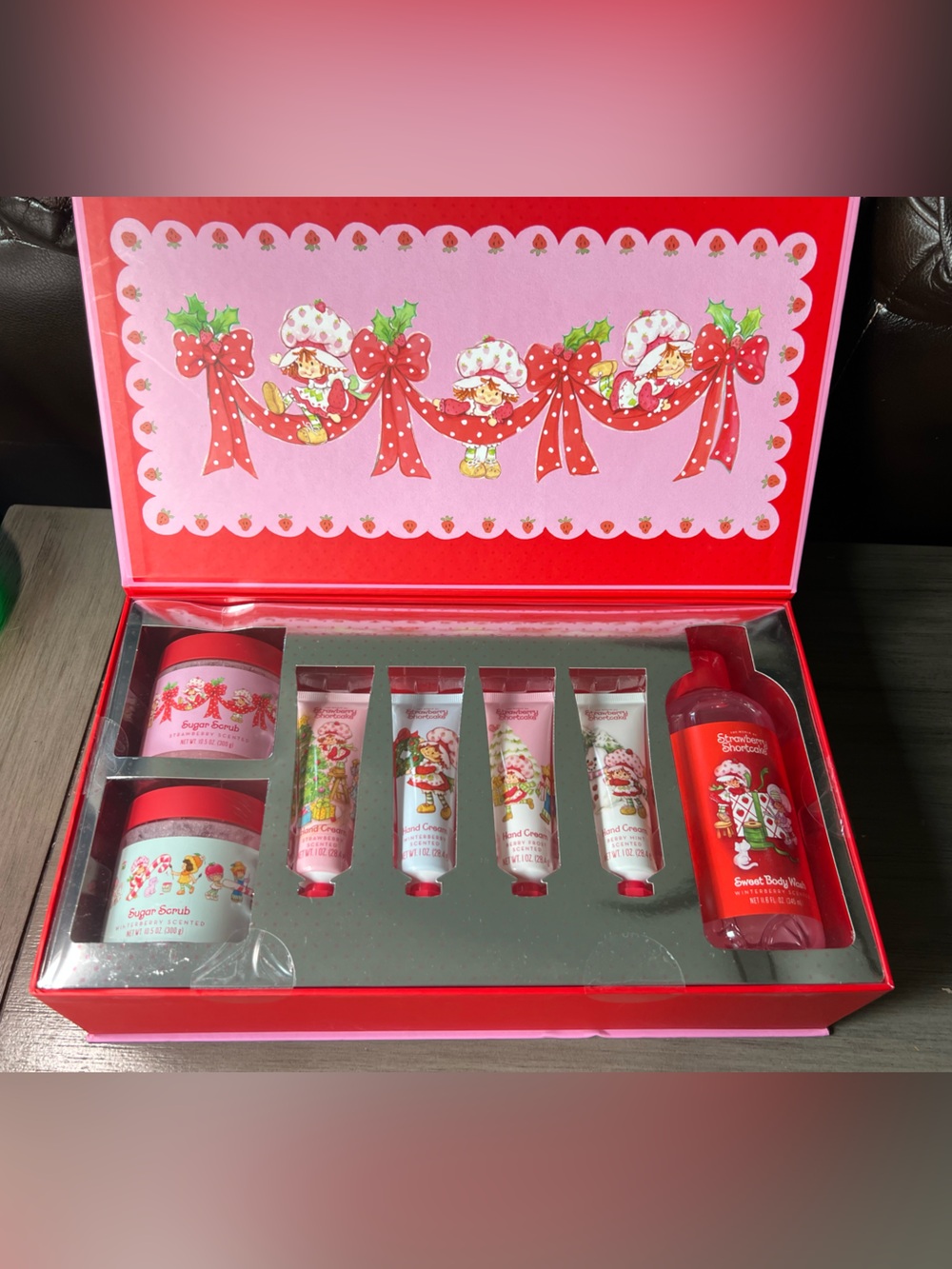 Strawberry Shortcake 7-Piece Self Care Gift Set NIB